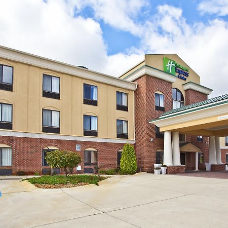 Holiday Inn Express Hotel&Suites Goshen Exterior foto