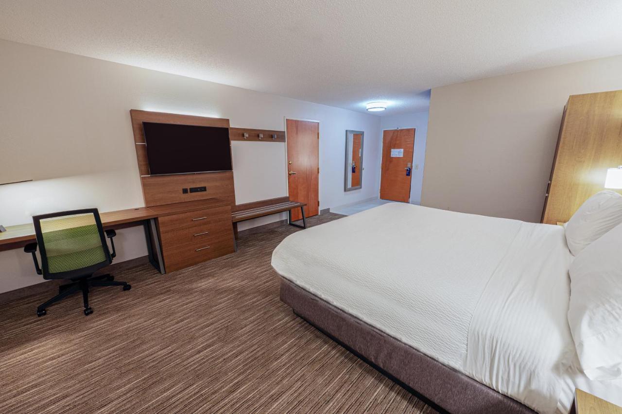 Holiday Inn Express Hotel & Suites Goshen By Ihg Exterior foto