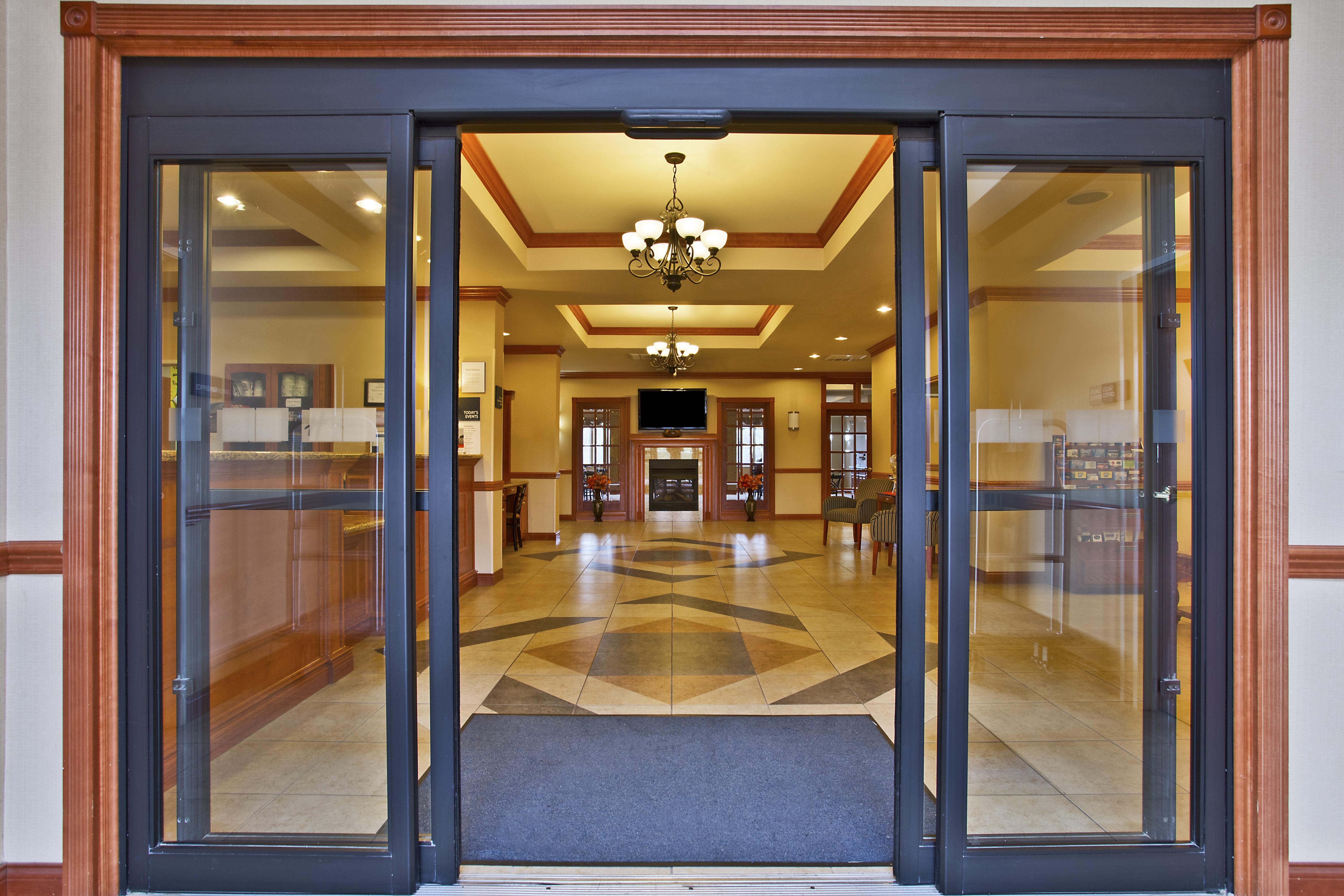 Holiday Inn Express Hotel & Suites Goshen By Ihg Exterior foto
